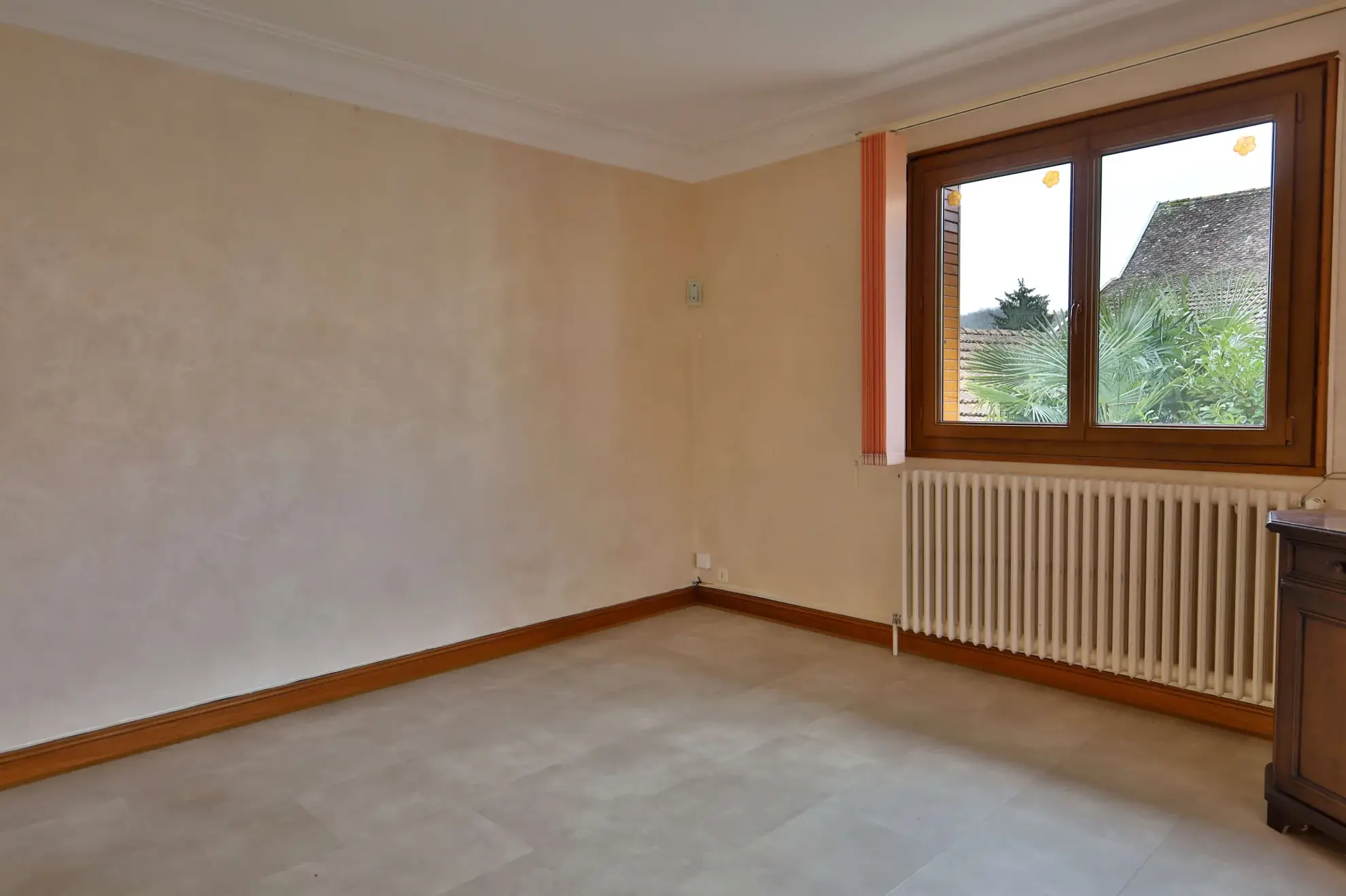 Maison T4 avec sous-sol complet à vendre à Arandon-Passins, découvrez cette charmante propriété familiale 
