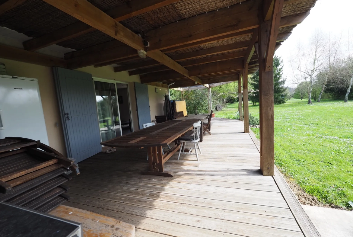 Belle villa de plain-pied de 168 m² à Mongauzy - Calme et proximité autoroute 