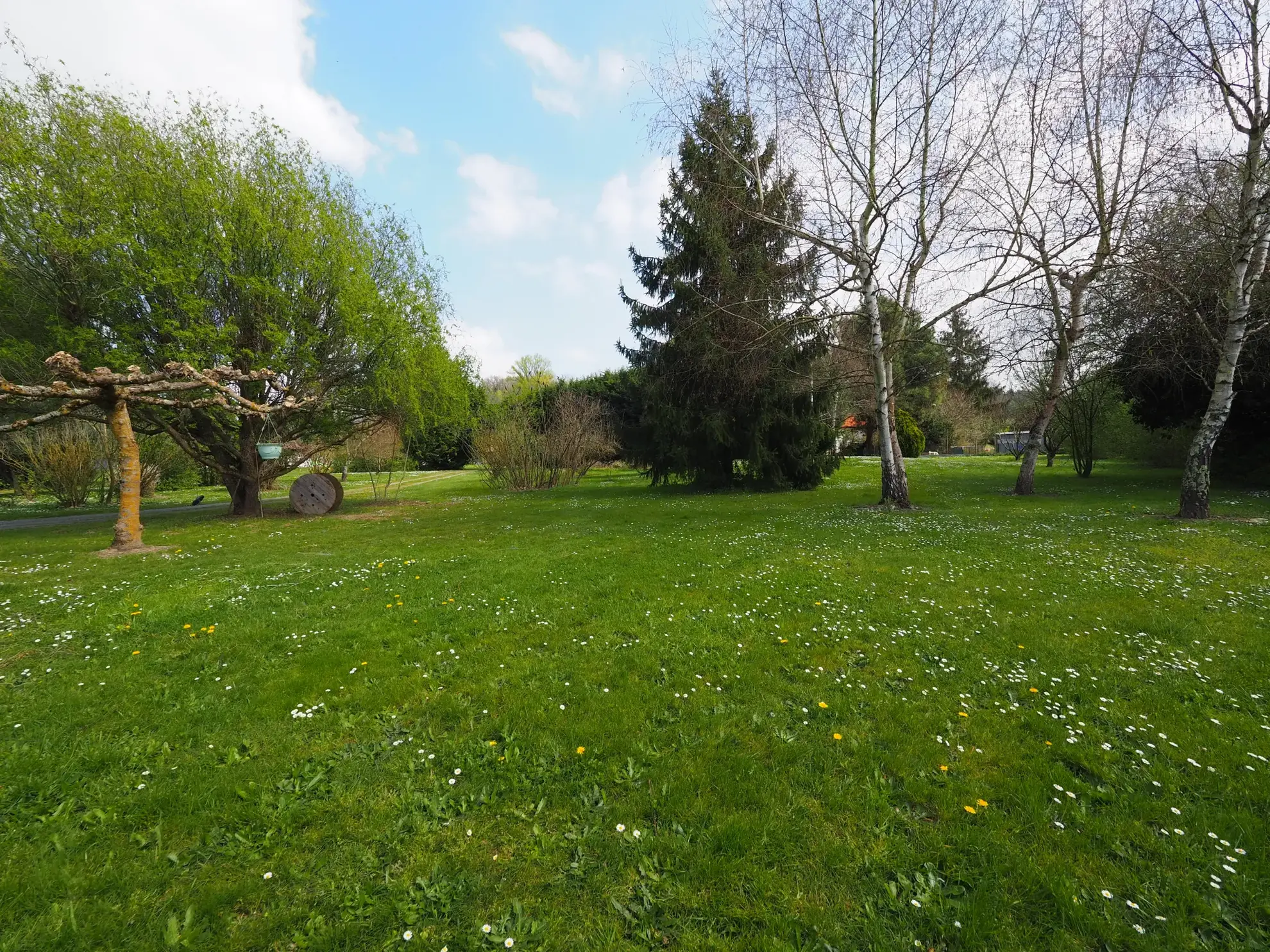 Belle villa de plain-pied de 168 m² à Mongauzy - Calme et proximité autoroute 