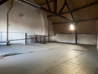 Immeuble mixte en vente à Henin Beaumont – Emplacement exceptionnel place de la République 