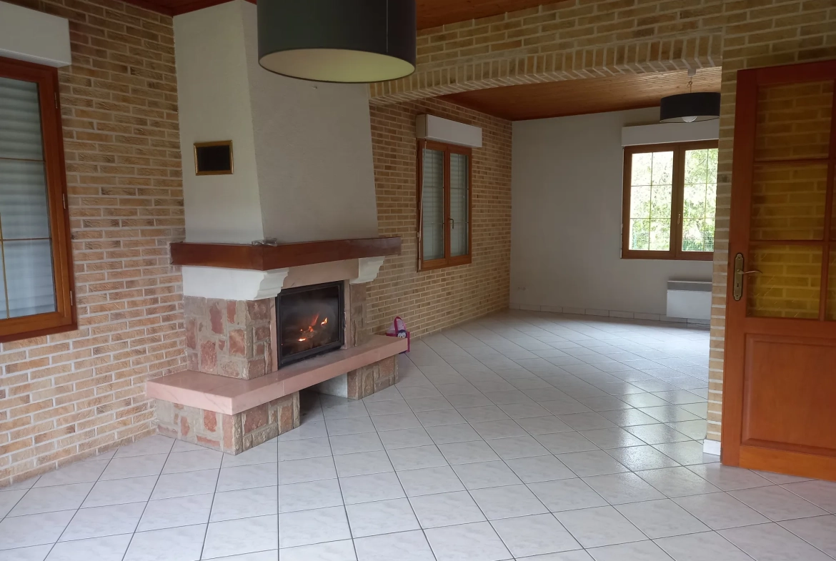 Maison indépendante de 160 m² à Desvres avec jardin plein sud 