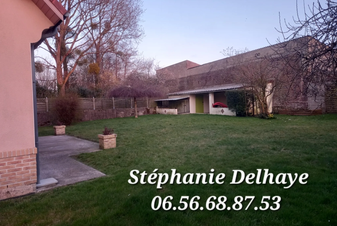 Maison indépendante de 160 m² à Desvres avec jardin plein sud 