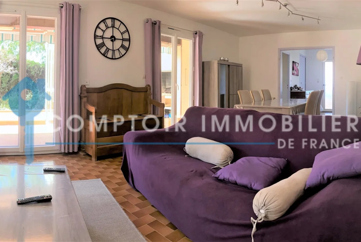 Villa traditionnelle de 125 m² avec piscine chauffée à Montfrin, proche du Pont du Gard 