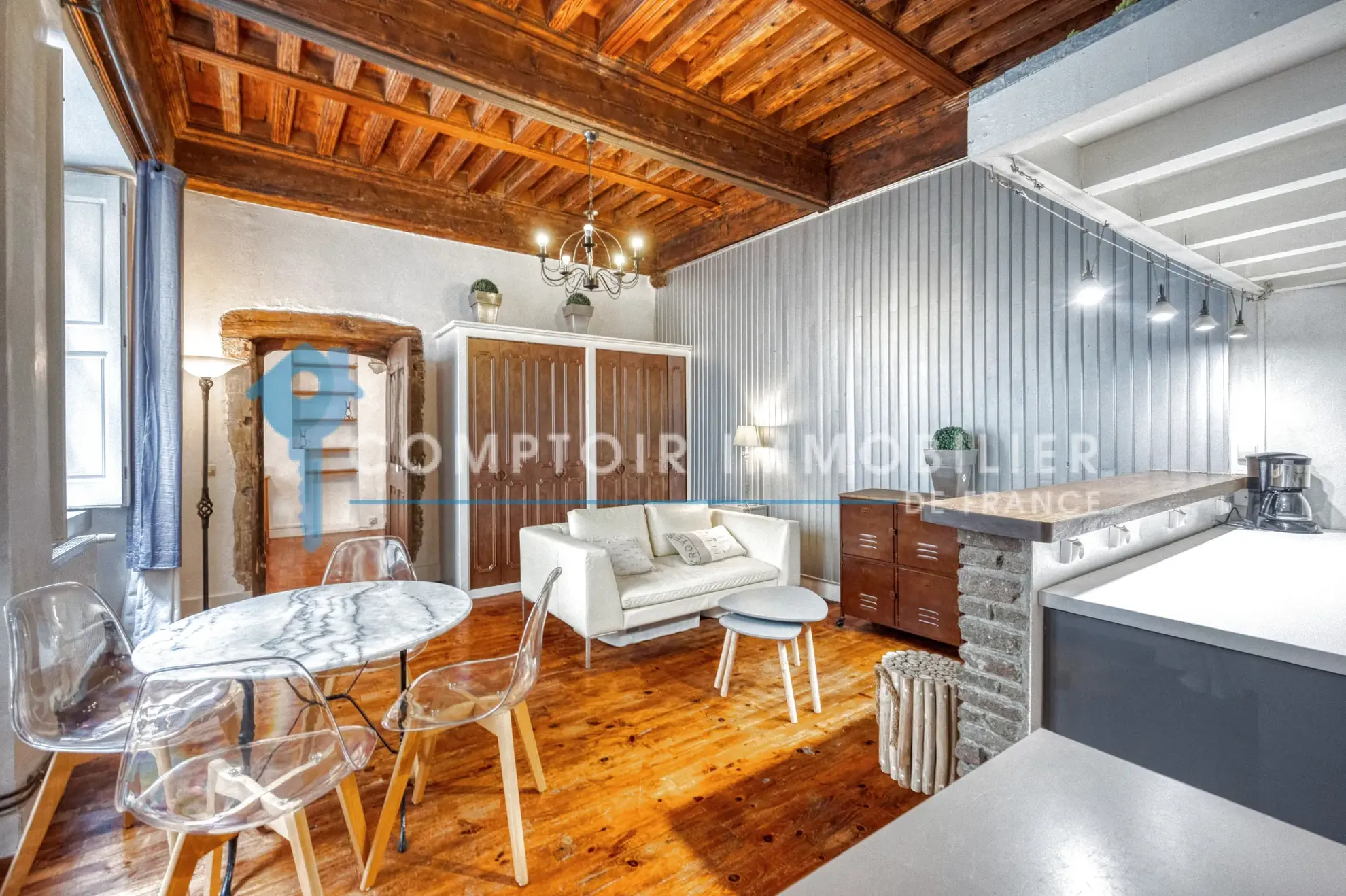 Appartement de prestige de 52 m² dans un hôtel Renaissance à Grenoble Notre-Dame 
