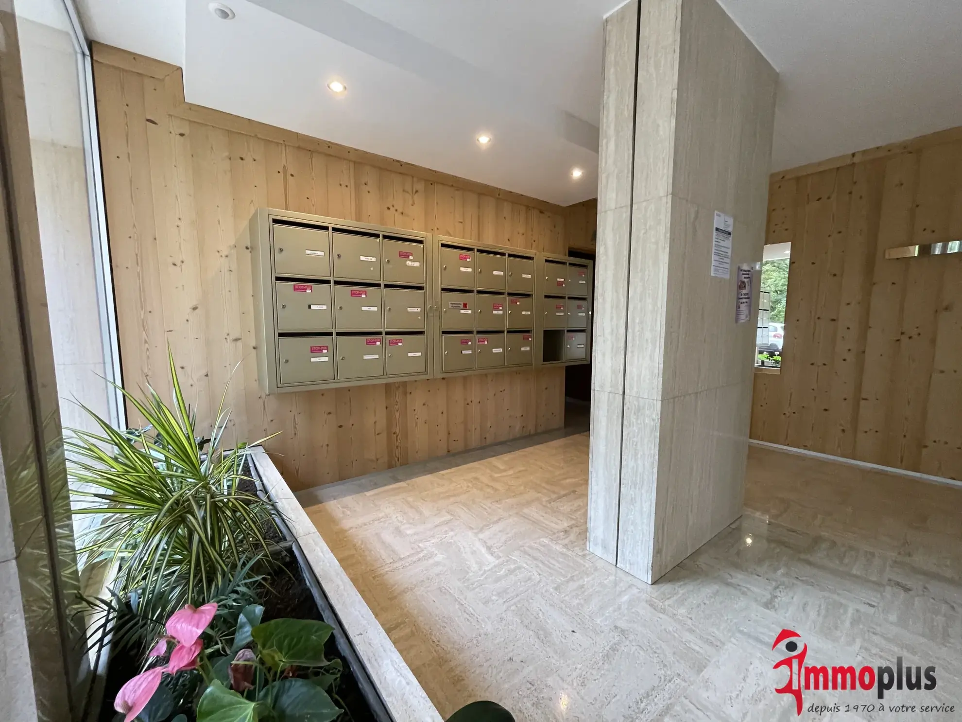 Appartement F5 traversant avec balcons et parking à Rixheim 