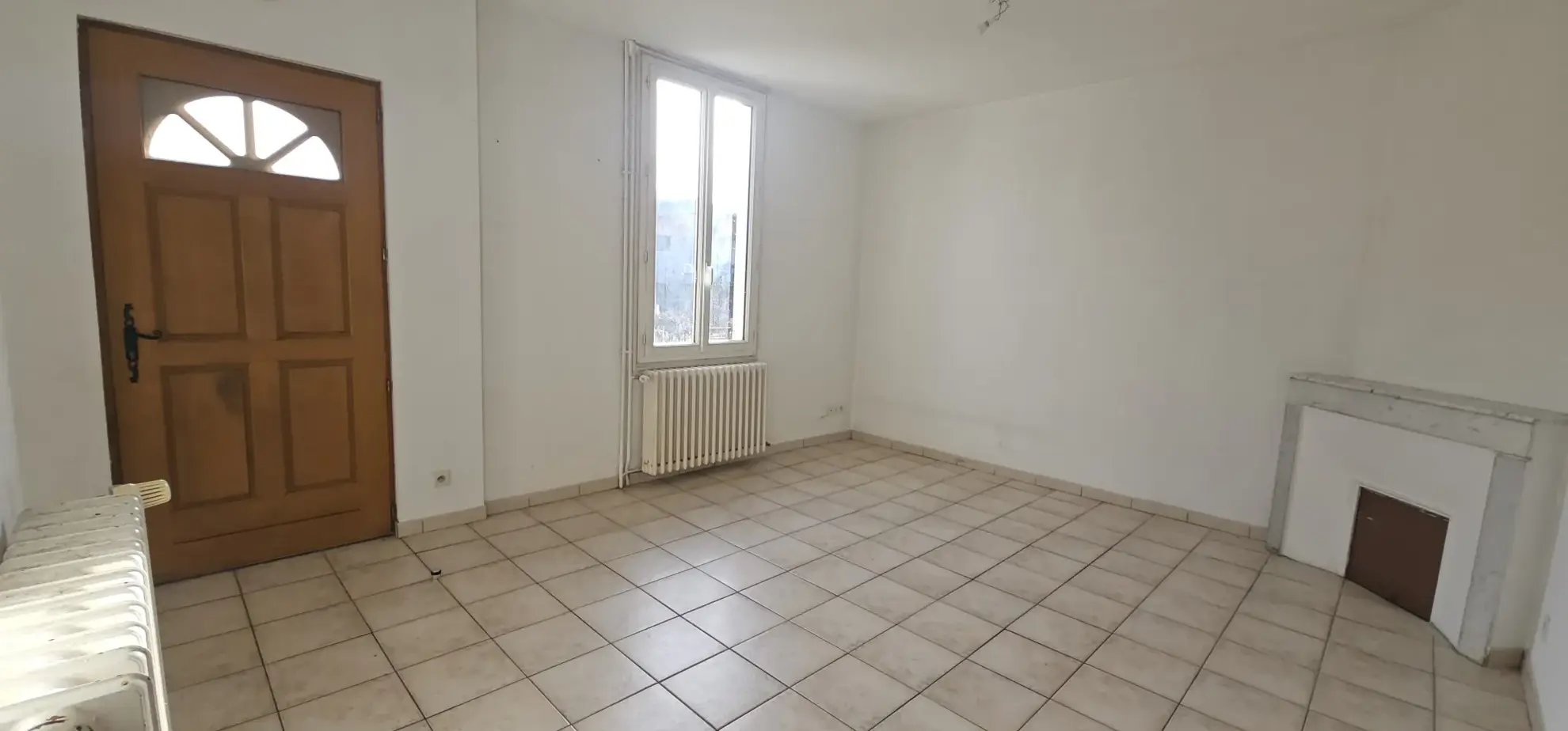Maison de 128 m² avec studio, garage et terrasse à Gap 