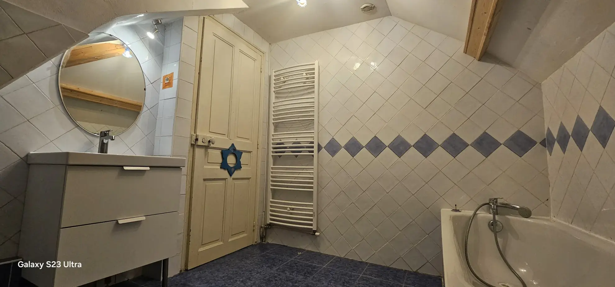 Maison de 128 m² avec studio, garage et terrasse à Gap 