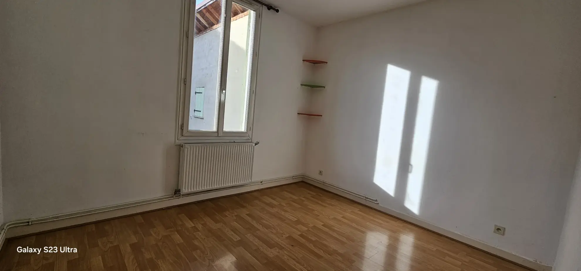 Maison de 128 m² avec studio, garage et terrasse à Gap 