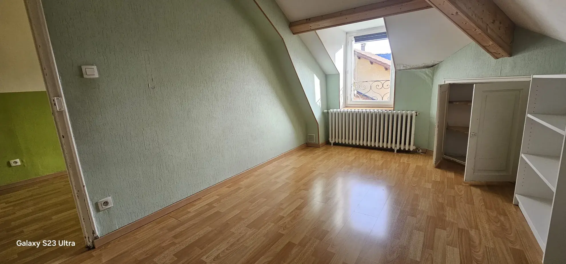 Maison de 128 m² avec studio, garage et terrasse à Gap 
