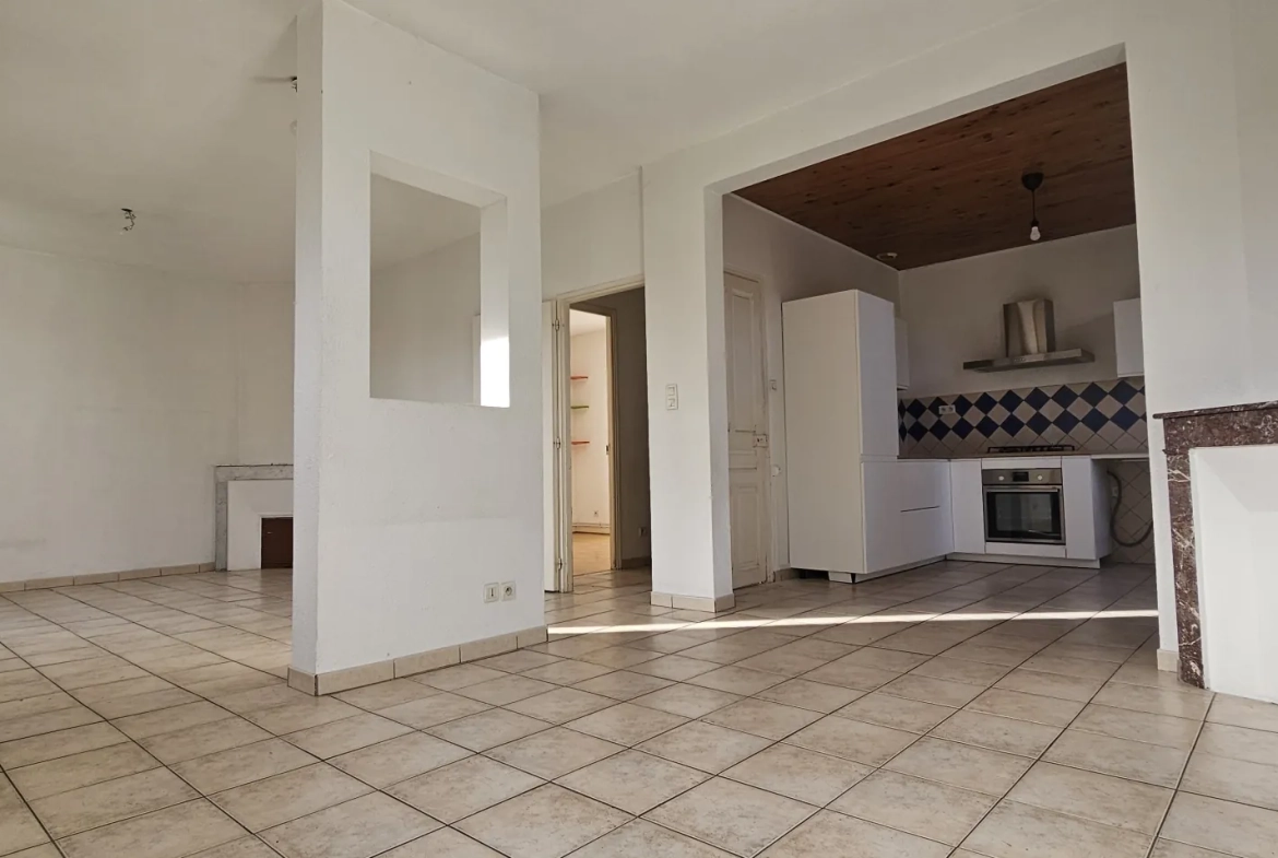Maison de 128 m² avec studio, garage et terrasse à Gap 