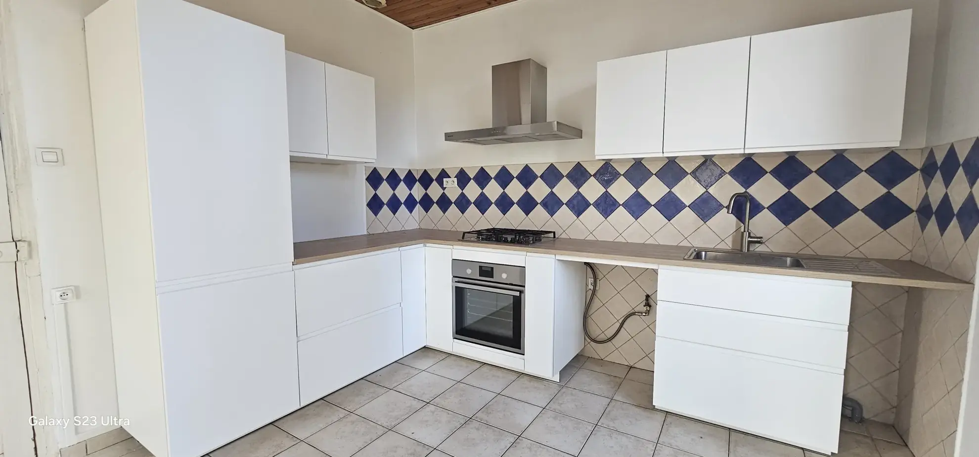 Maison de 128 m² avec studio, garage et terrasse à Gap 