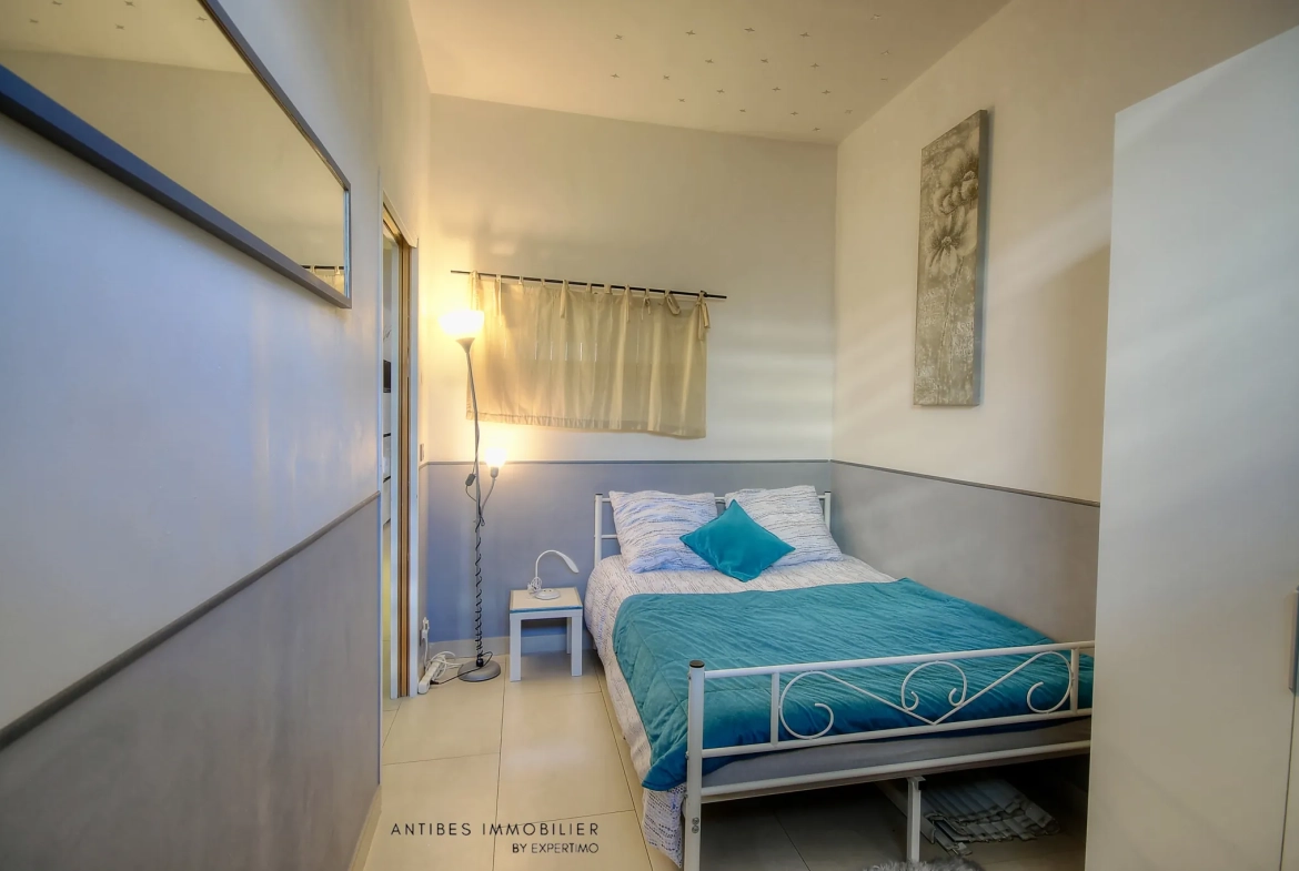 Bel appartement 3 pièces à Juan-les-Pins avec parking, proche des plages et idéal pour location saisonnière 