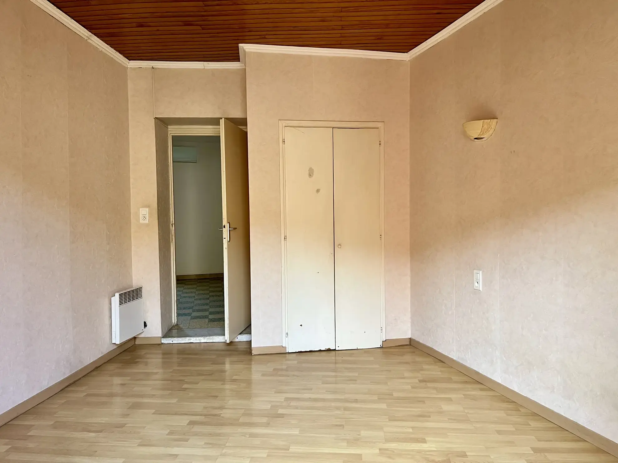 Appartement T2 avec Terrasse à Clermont-l’Hérault – Faibles Charges 