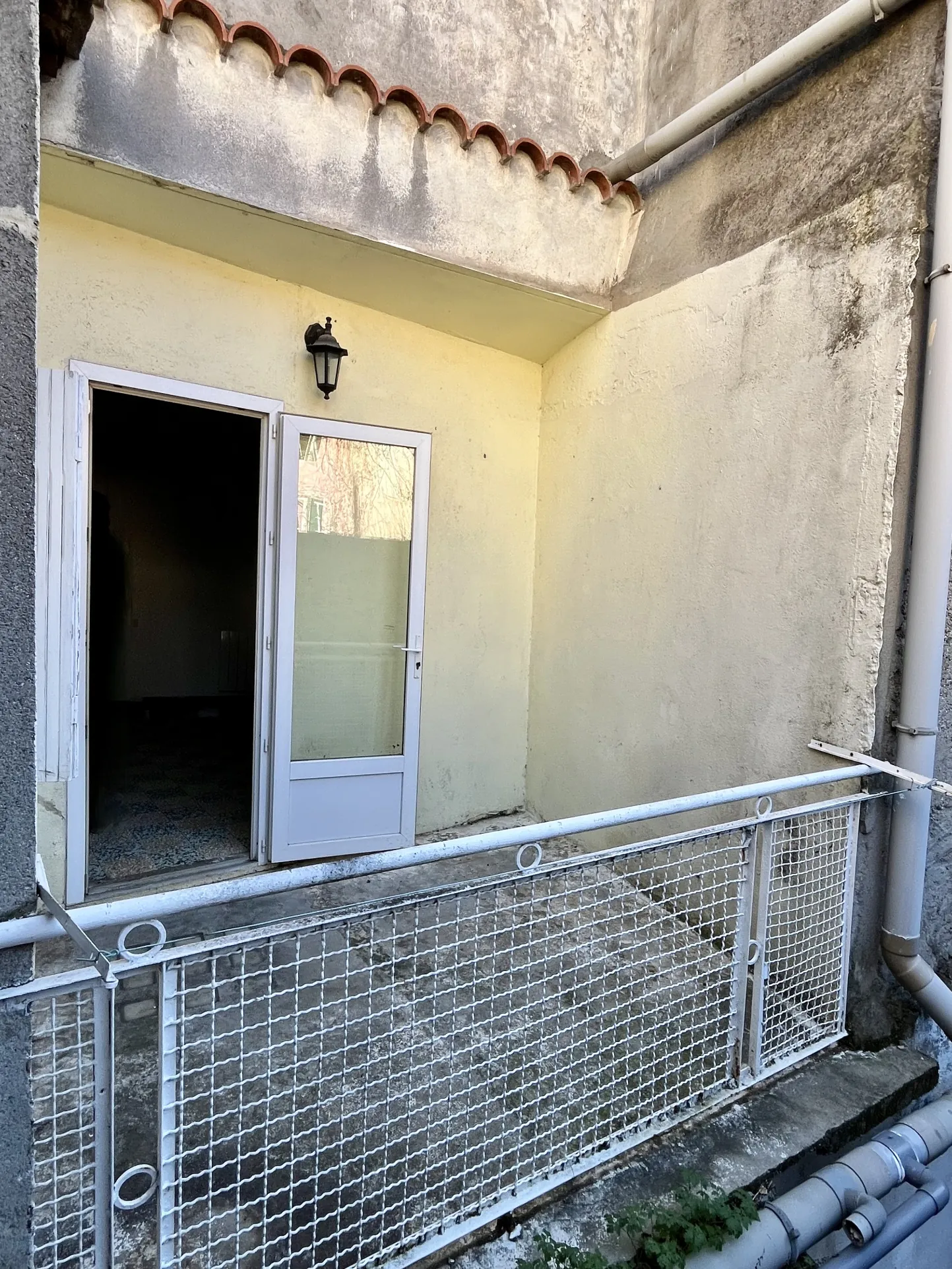Appartement T2 avec Terrasse à Clermont-l’Hérault – Faibles Charges 