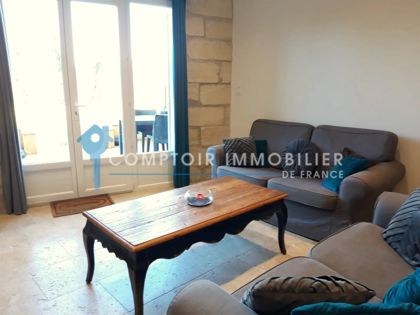 Appartement haut de gamme à vendre à Boulbon, 2 chambres, terrasse, proche Saint-Rémy-de-Provence 