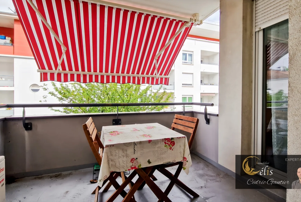 Appartement T3 récent avec balcon et garage à Bourgoin-Jallieu, 65m², idéalement situé 