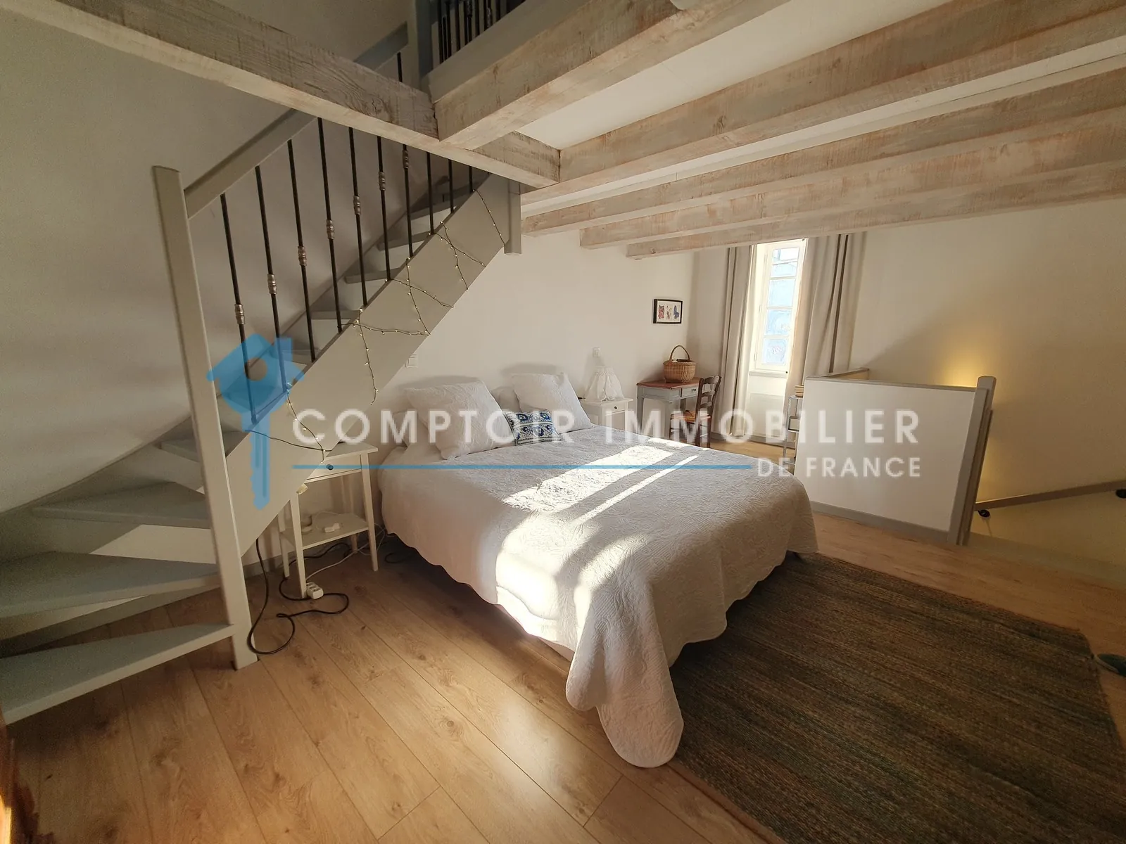 Maison de village avec vue panoramique à 15 km d’Uzès, charme historique et confort moderne 
