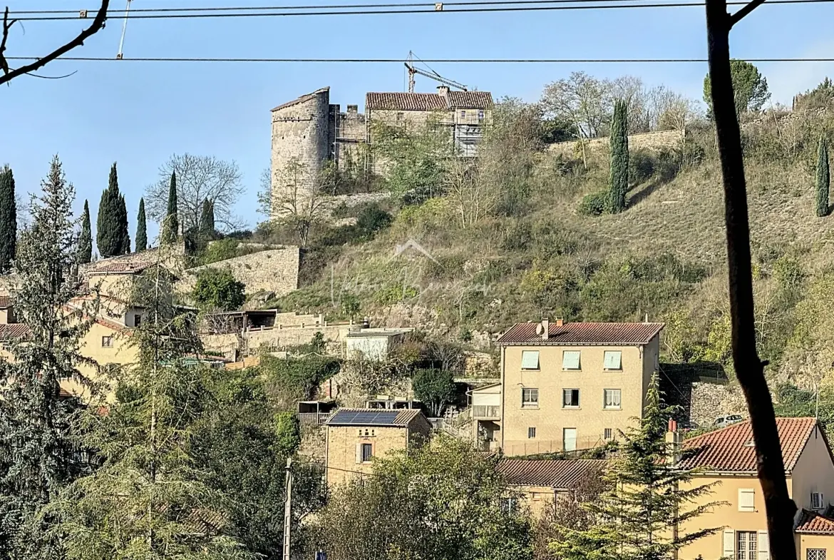 Maison de village T4 en pierre à Saint-Rome-de-Cernon proche gare 