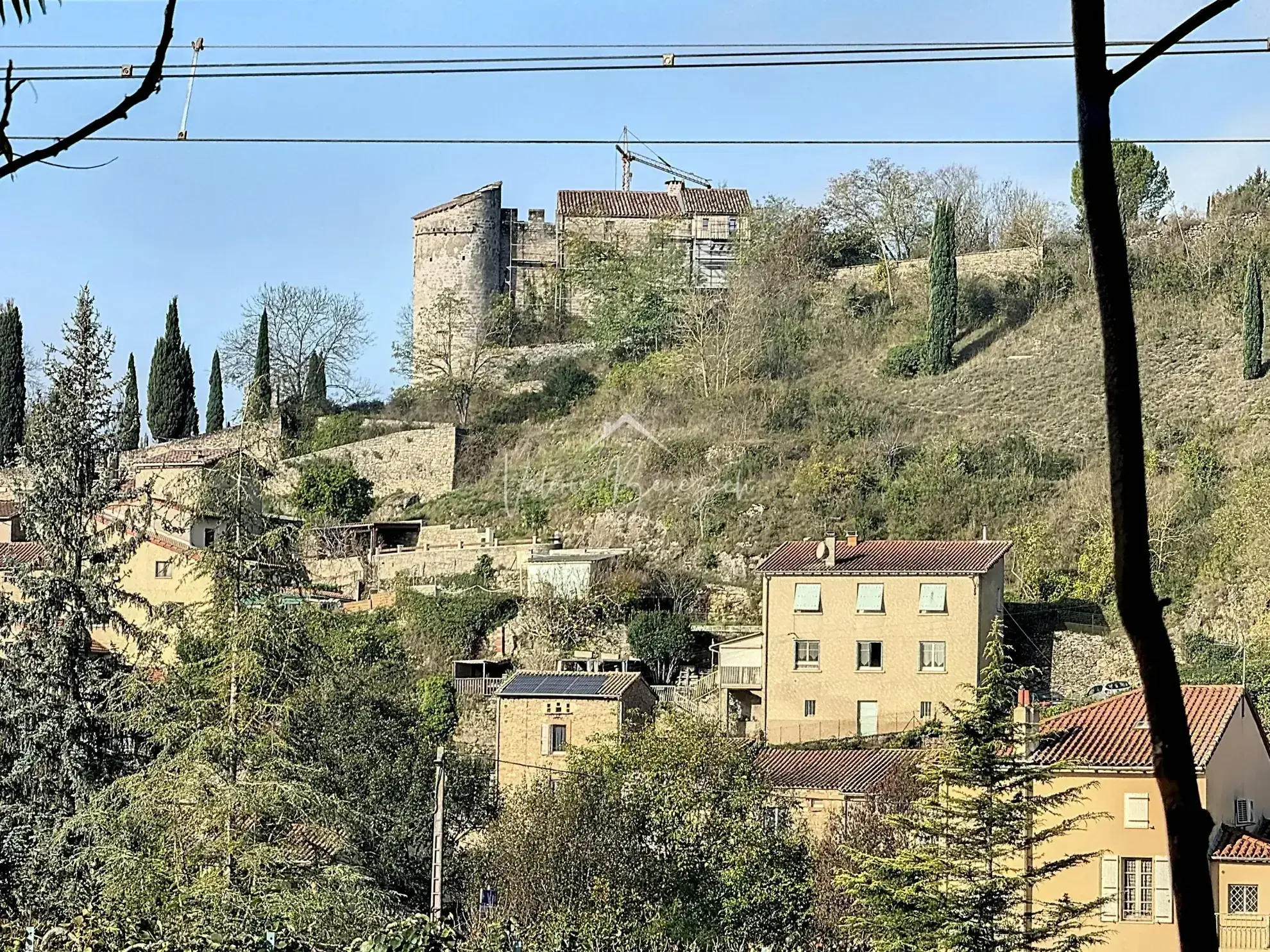 Maison de village T4 en pierre à Saint-Rome-de-Cernon proche gare 