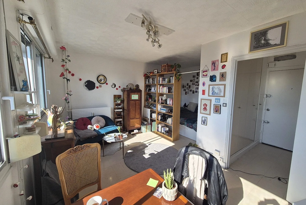 Studio de 27m² avec parking en vente à Juvisy-sur-Orge 