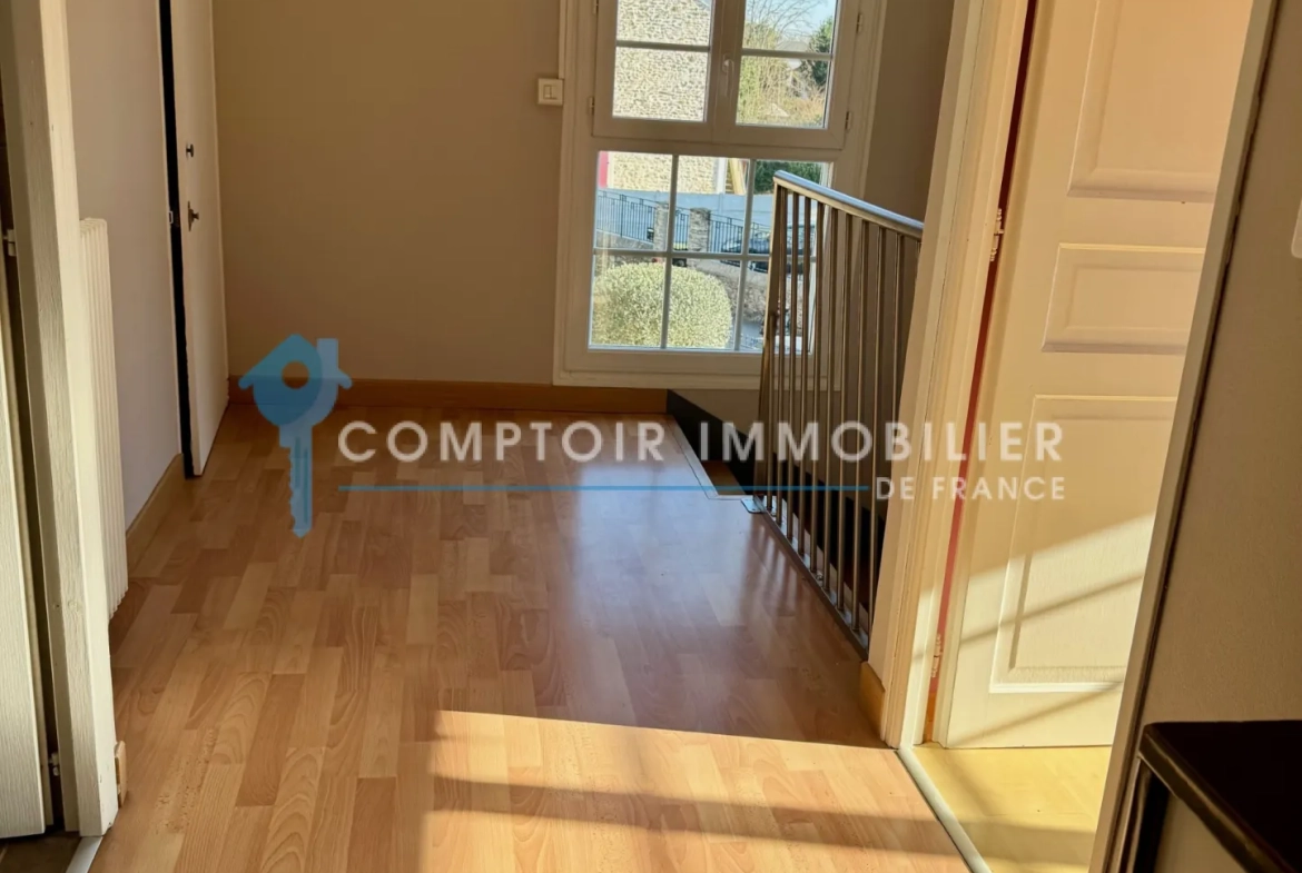 Maison rénovée à Villabé (91) avec grand terrain et 3 chambres 