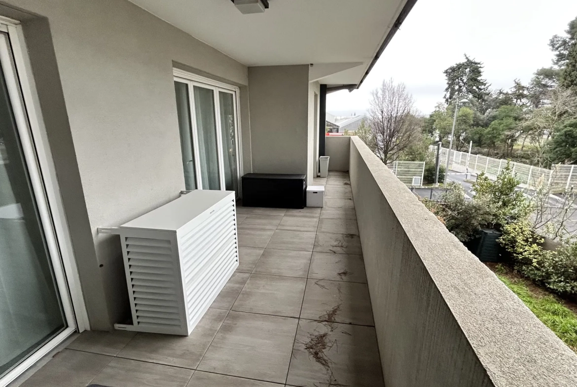 Appartement T3 de standing à vendre à Montpellier proche de la Clinique Saint-Roch 