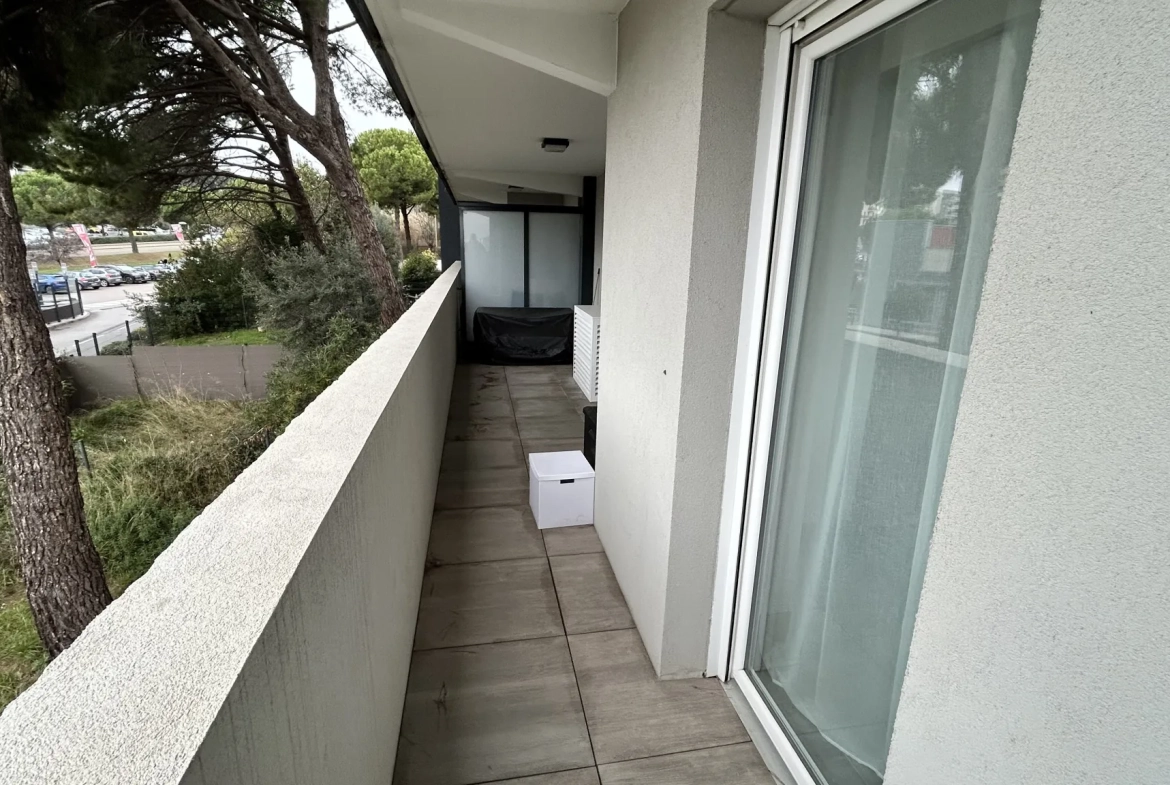 Appartement T3 de standing à vendre à Montpellier proche de la Clinique Saint-Roch 
