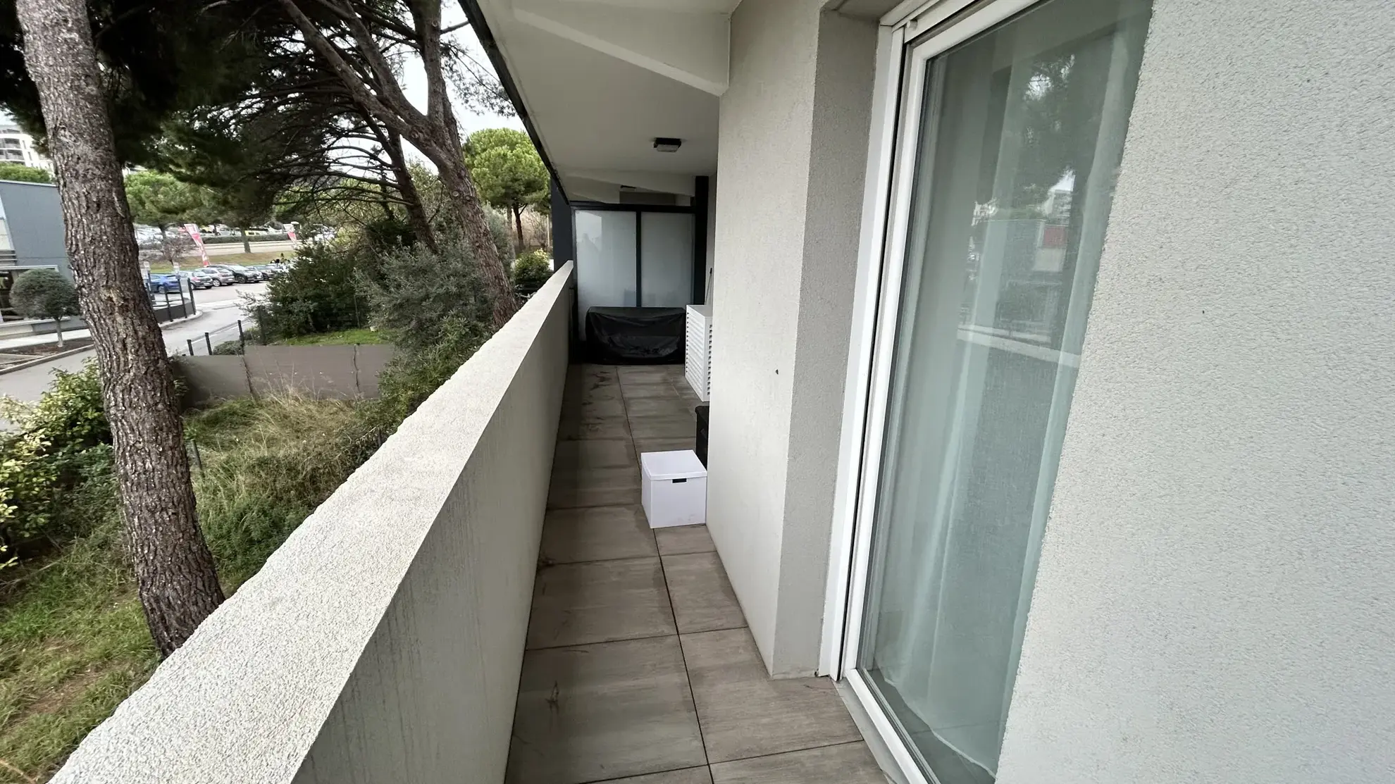 Appartement T3 de standing à vendre à Montpellier proche de la Clinique Saint-Roch 