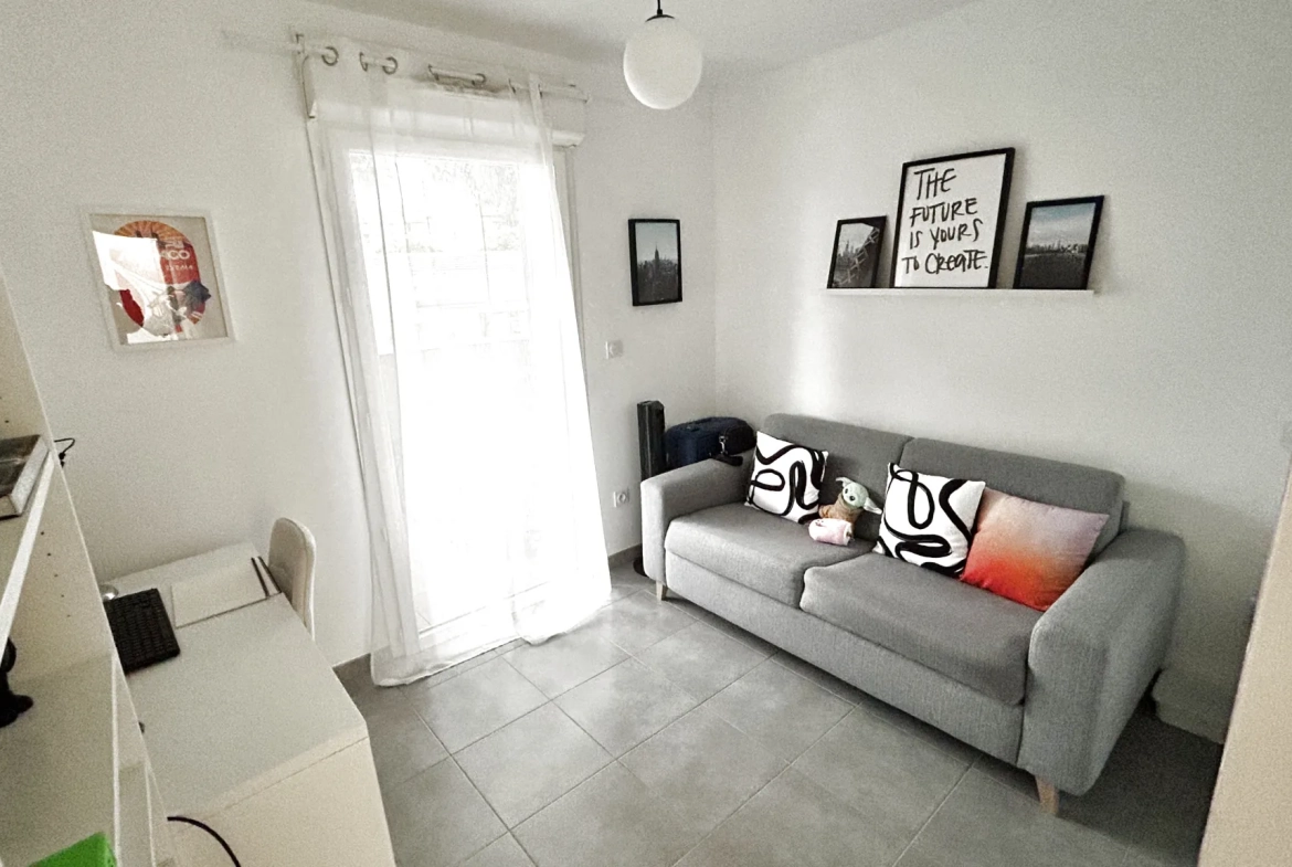 Appartement T3 de standing à vendre à Montpellier proche de la Clinique Saint-Roch 