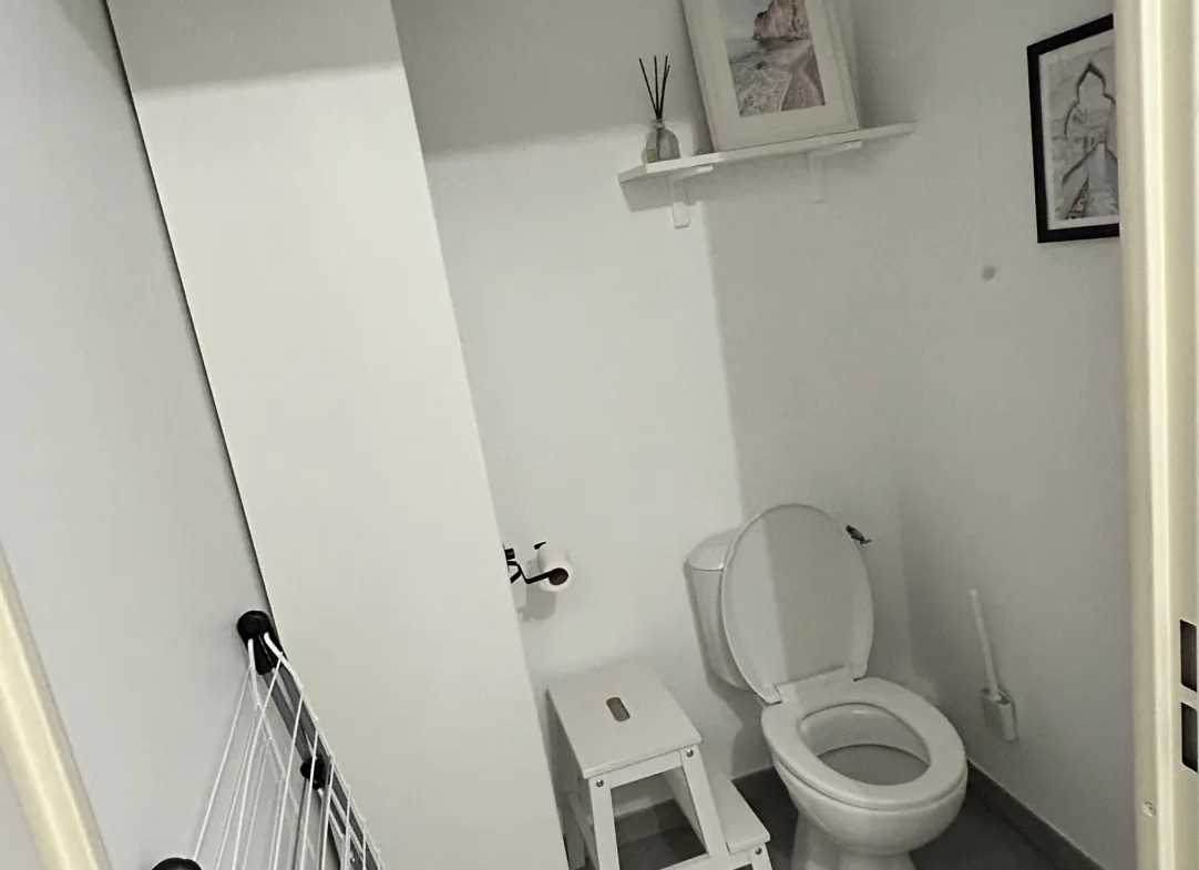 Appartement T3 de standing à vendre à Montpellier proche de la Clinique Saint-Roch 