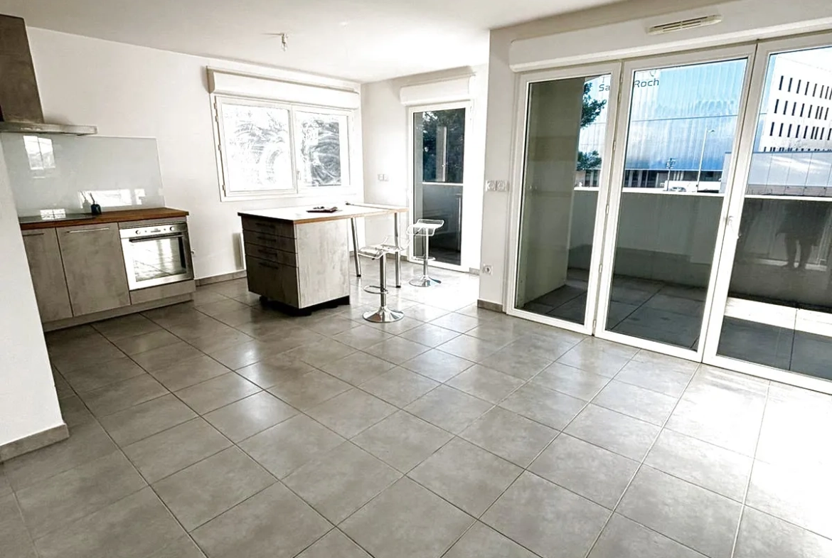 Appartement T3 de standing à vendre à Montpellier proche de la Clinique Saint-Roch 