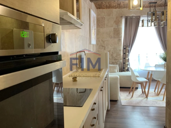 Appartement F2 rénové et meublé à Dieppe au centre-ville 