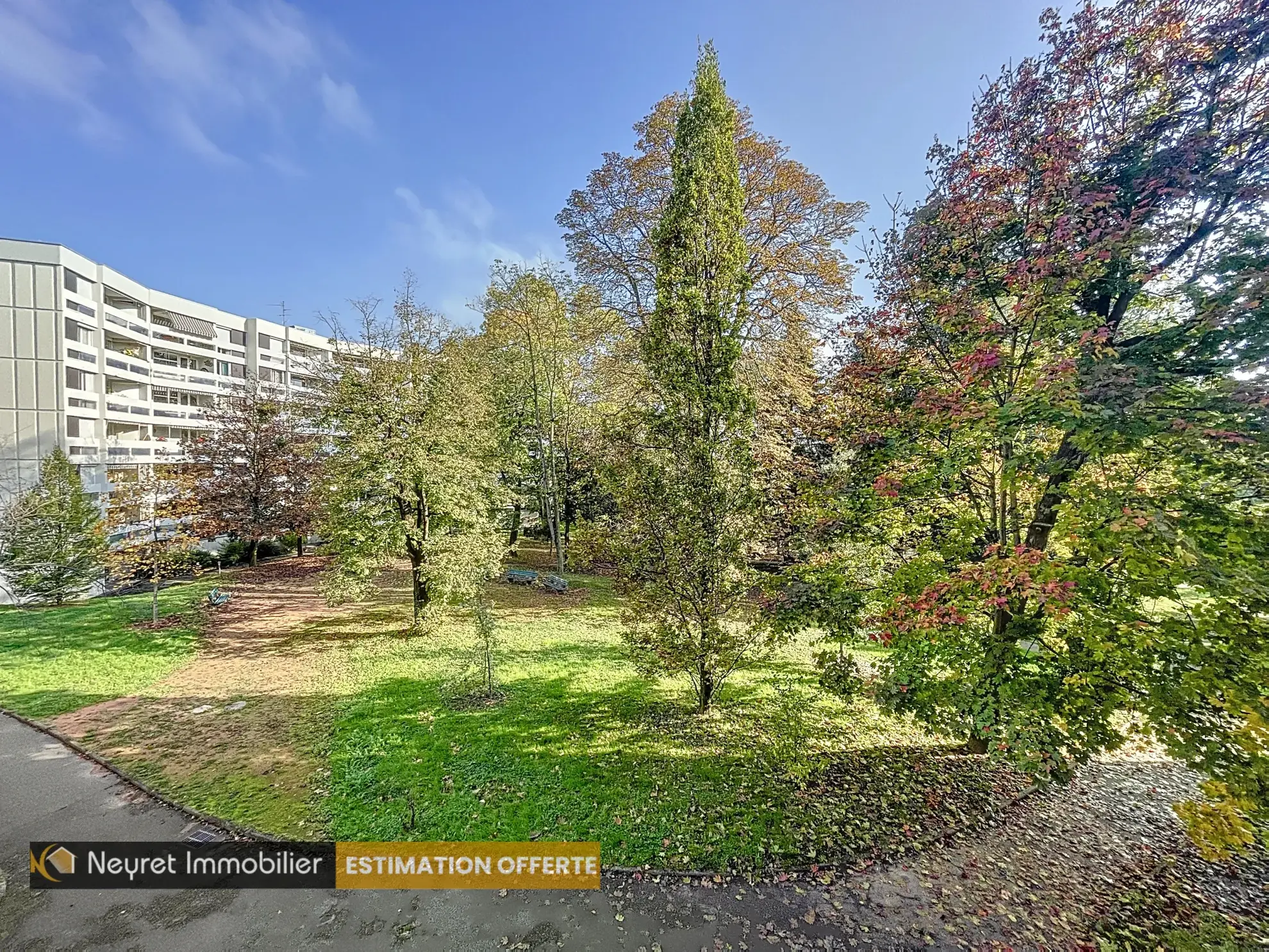 Vente d’un appartement T4 en parfait état avec terrasse à Oullins Pierre Bénite 