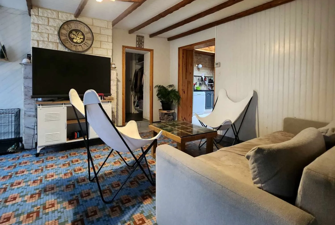 Maison à vendre à Pernes avec jardin, garage et potentiel de rénovation 