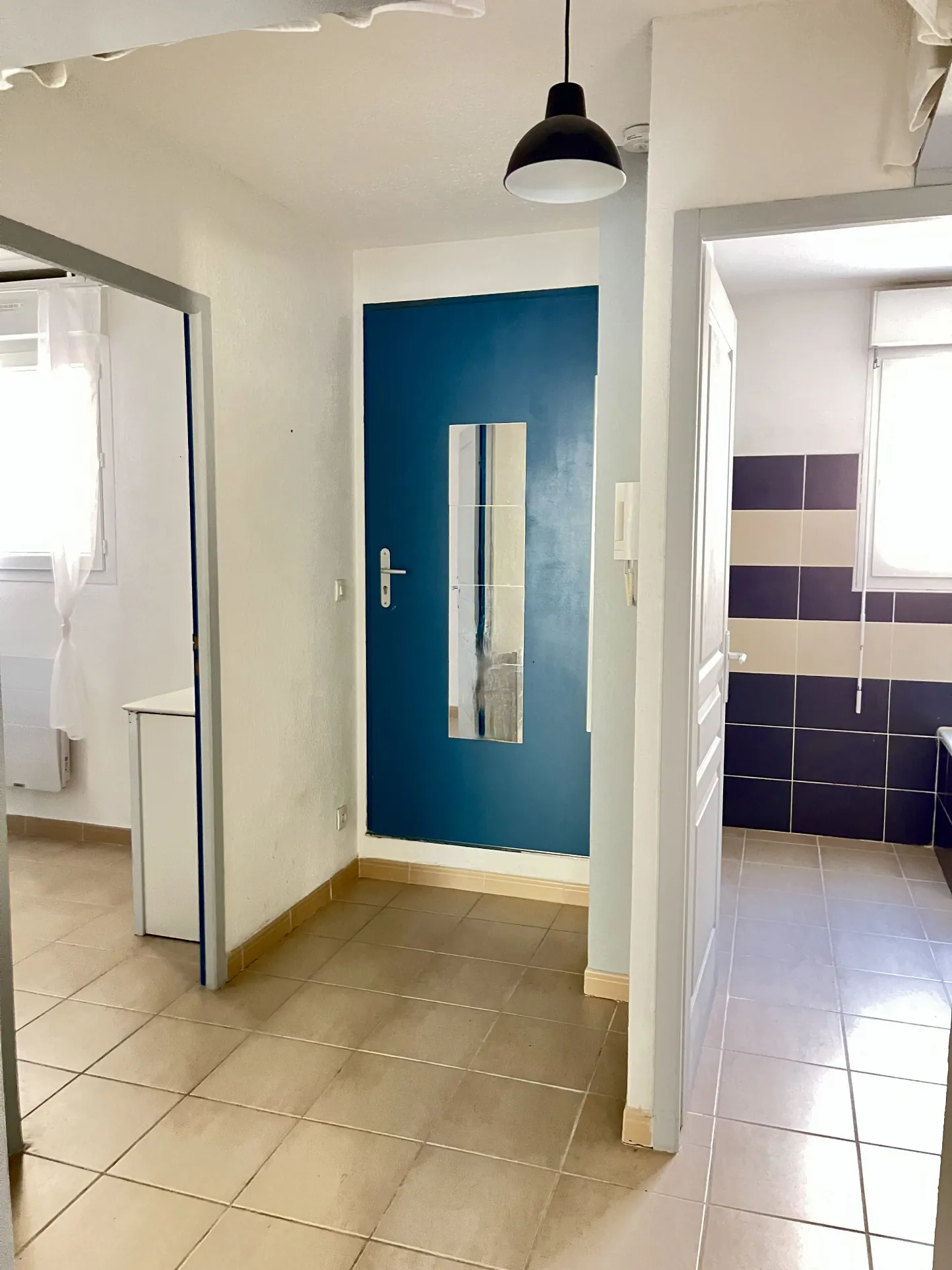 Appartement T3 rénové avec terrasse et parking à Saint-André-de-Sangonis 