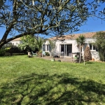 Charmante maison de plain-pied avec 3 chambres et bureau à Pont-l’Abbé-d’Arnoult