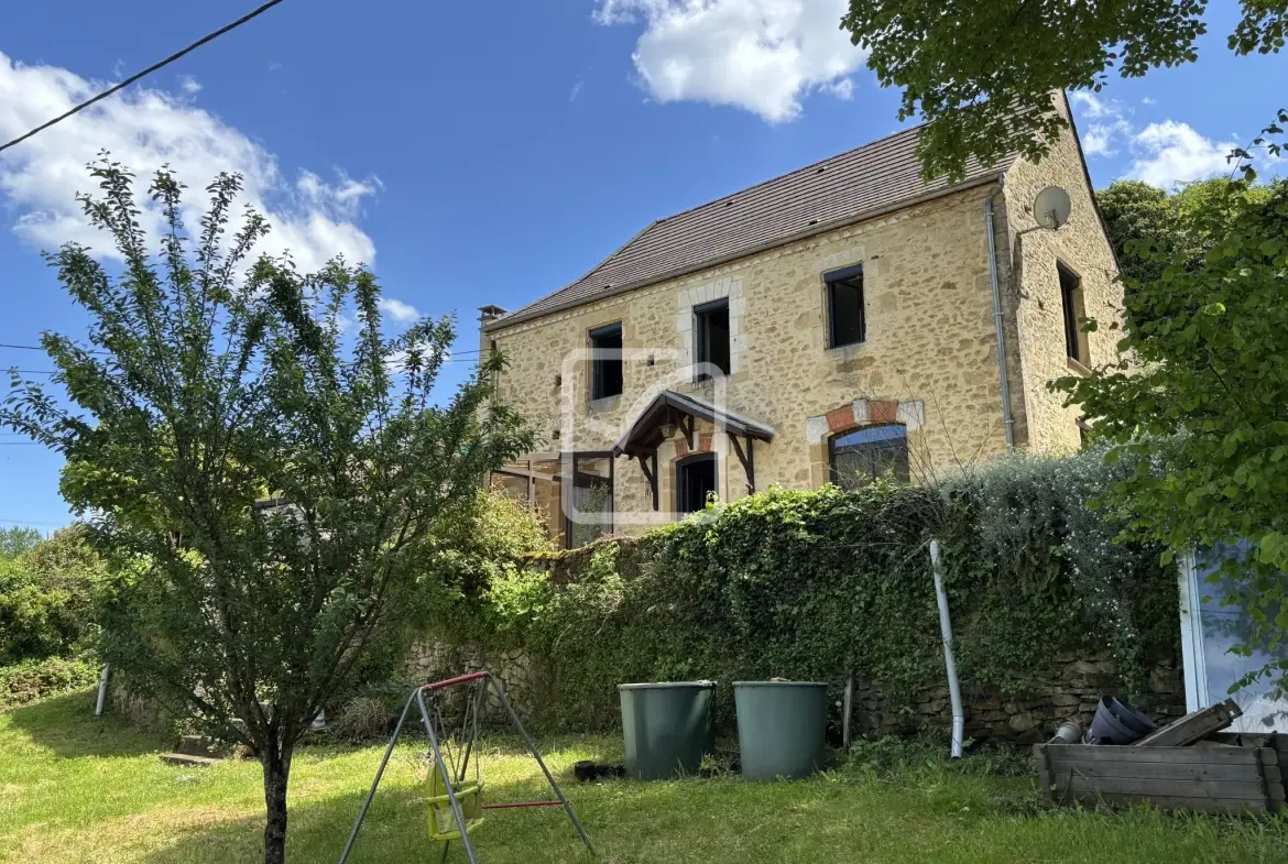 Charmante maison en pierre avec jardin spacieux à Grolejac proche Sarlat 
