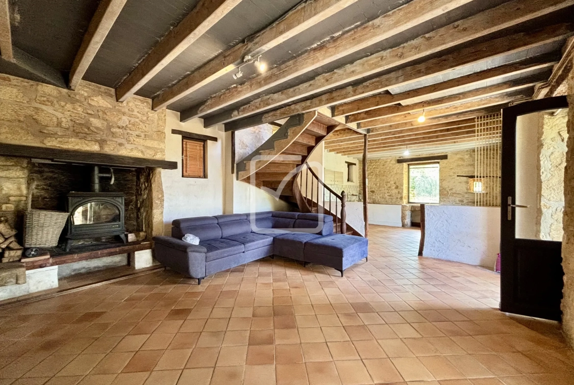 Charmante maison en pierre avec jardin spacieux à Grolejac proche Sarlat 
