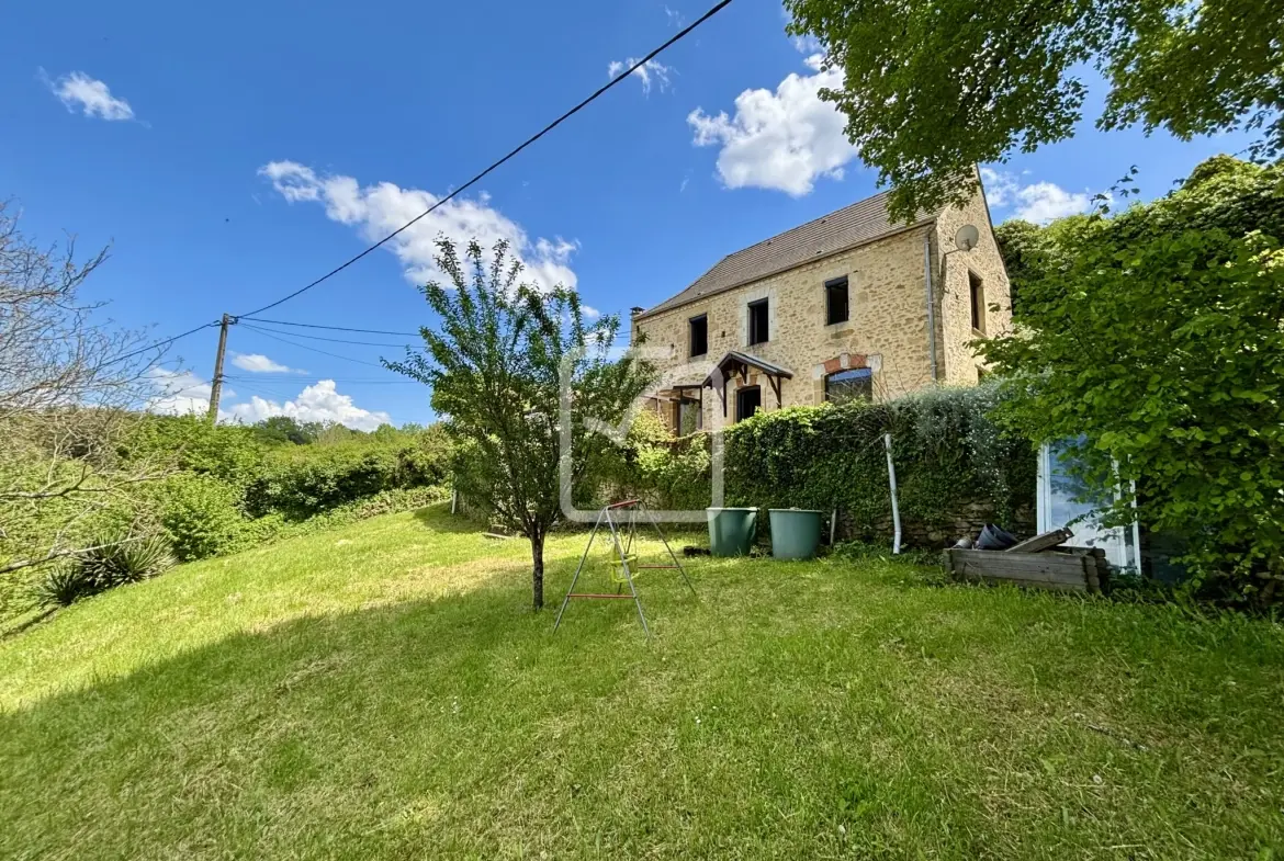 Charmante maison en pierre avec jardin spacieux à Grolejac proche Sarlat 
