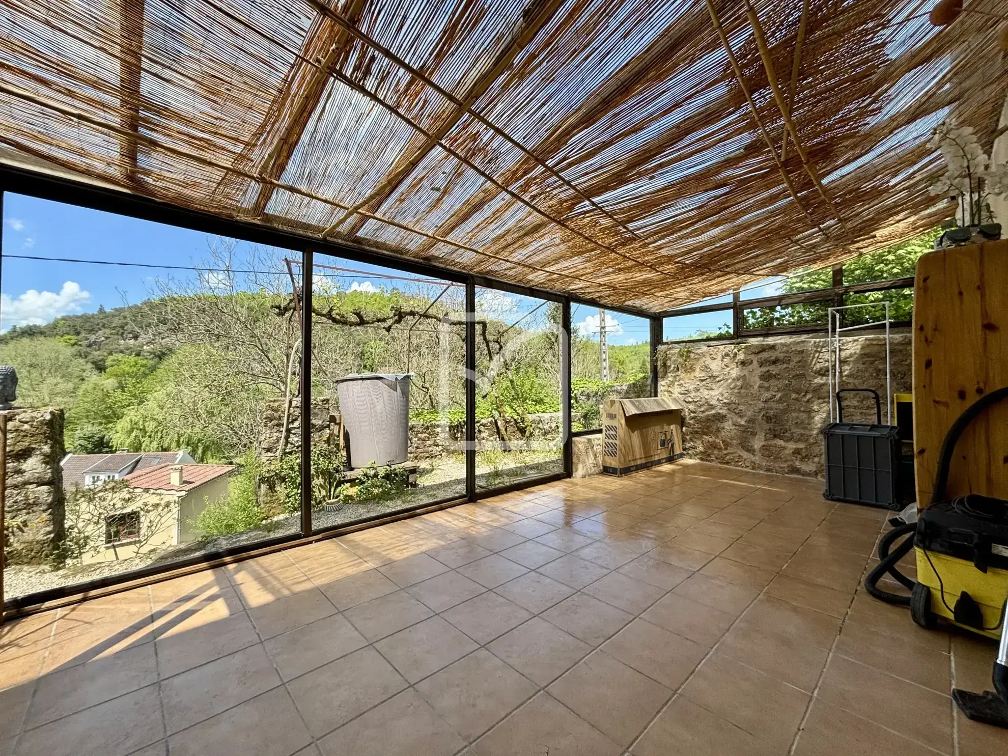 Charmante maison en pierre avec jardin spacieux à Grolejac proche Sarlat 