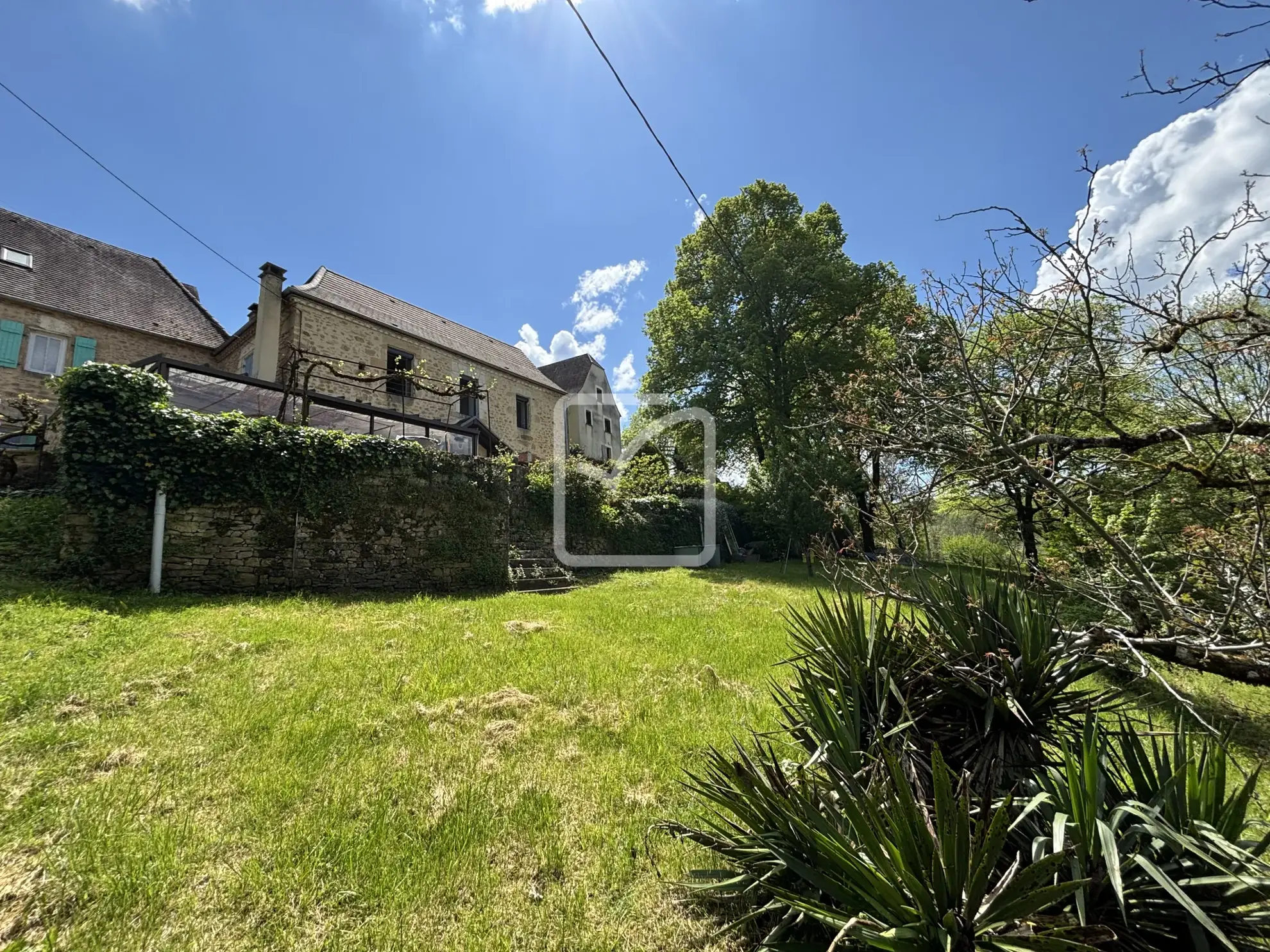 Charmante maison en pierre avec jardin spacieux à Grolejac proche Sarlat 