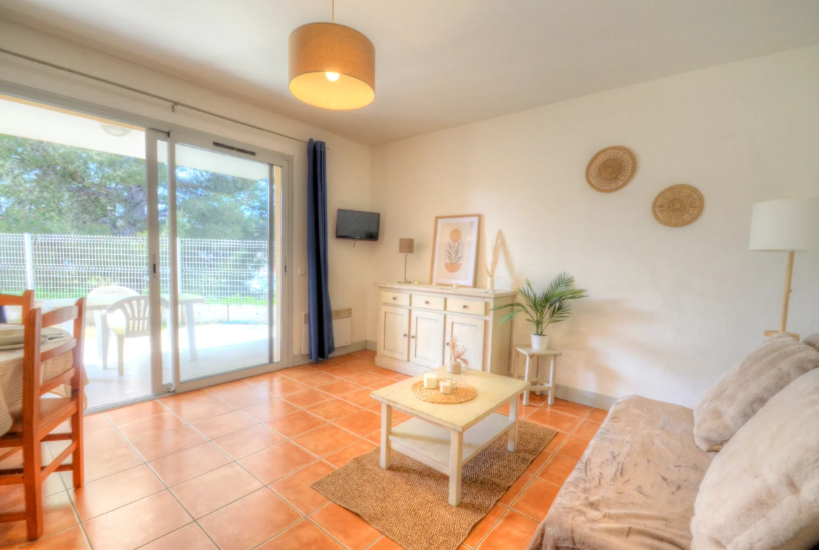 Charmant appartement T2 avec terrasse, piscine à La Ciotat – Investissement ou résidence 