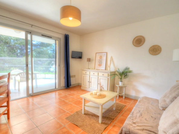 Charmant appartement T2 avec terrasse, piscine à La Ciotat – Investissement ou résidence 