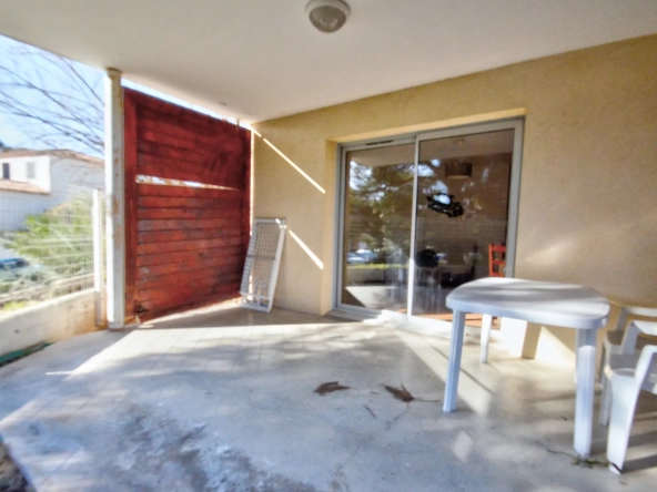 Charmant appartement T2 avec terrasse, piscine à La Ciotat – Investissement ou résidence 