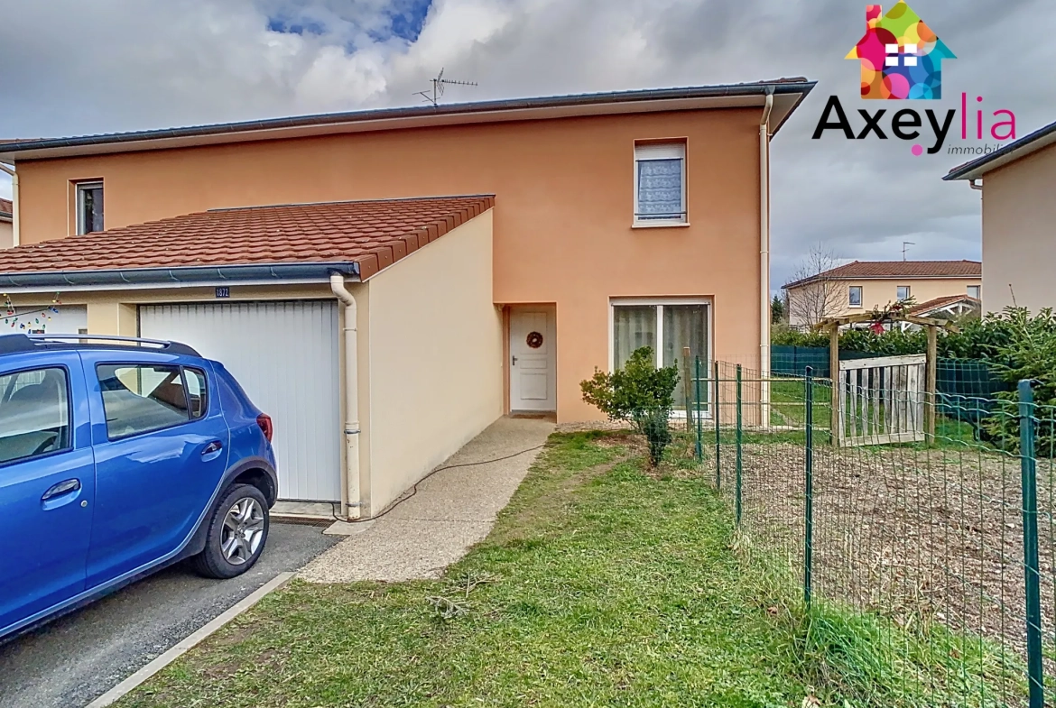 Maison récente à Riorges avec 3 chambres et garage - Terrain 346 m² 