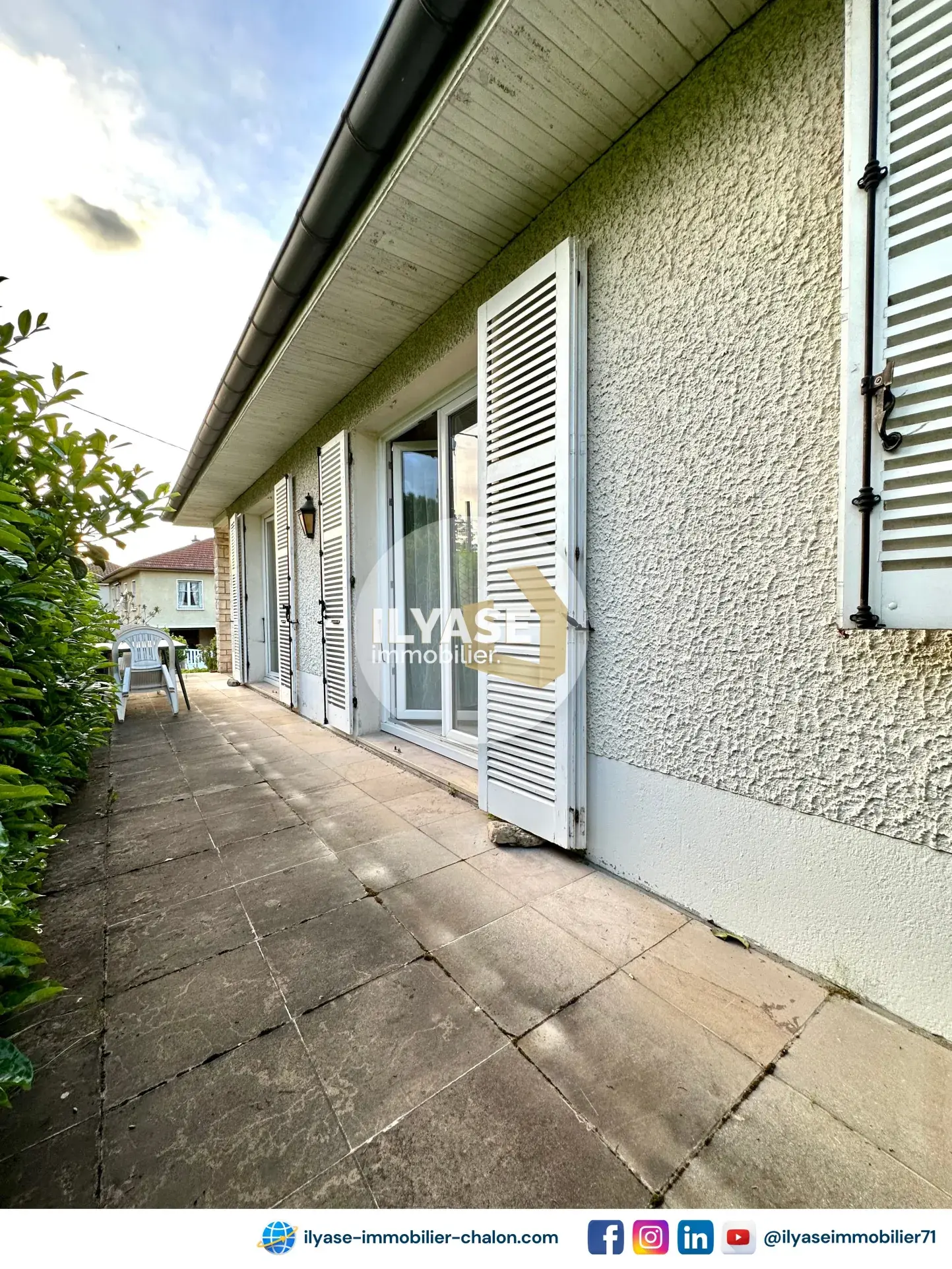 Maison 121 m² avec piscine et 4 chambres à Saint-Rémy - Cadre calme et pratique 