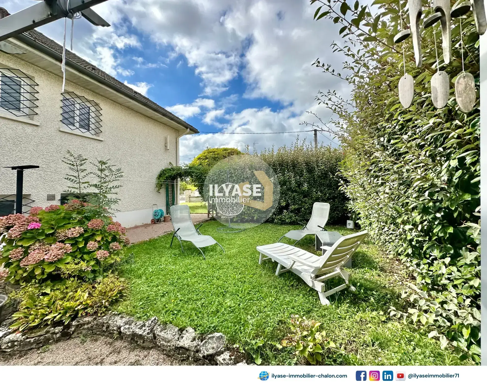 Maison 121 m² avec piscine et 4 chambres à Saint-Rémy - Cadre calme et pratique 