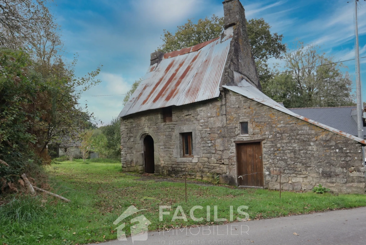 Maison à rénover dans le Morbihan, proche BUBRY avec bon potentiel 