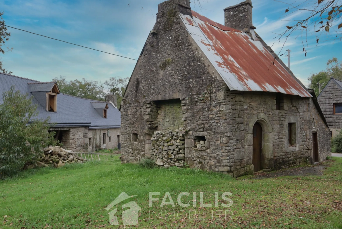 Maison à rénover dans le Morbihan, proche BUBRY avec bon potentiel 