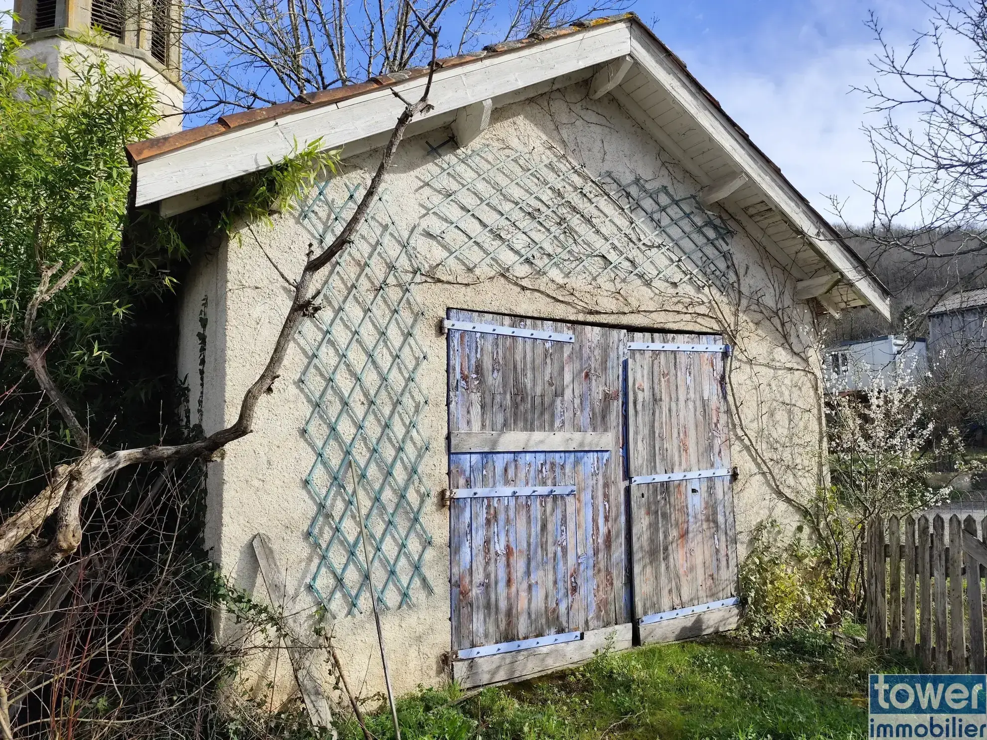 Maison de village à Monteils (12200) – 69 m² avec terrain et garage 